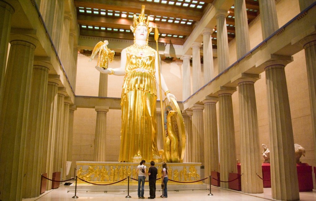 Реконструкция статуи Афины Парфенос