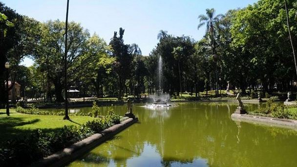 Общественный парк Жардин да Луш