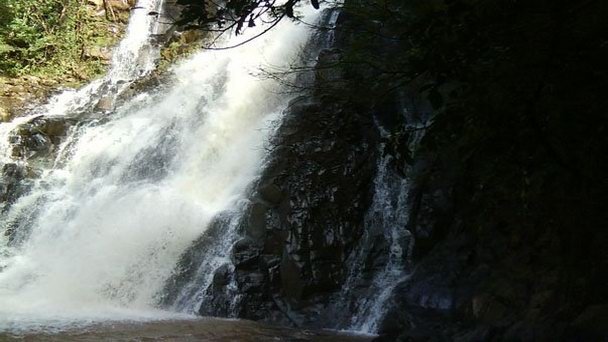 Водопад карьера Pavuna