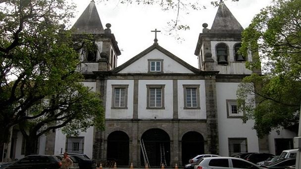 Монастырь Сан-Бенту в Рио-Де -Жанейро