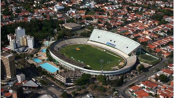 Стадион Brinco de Ouro