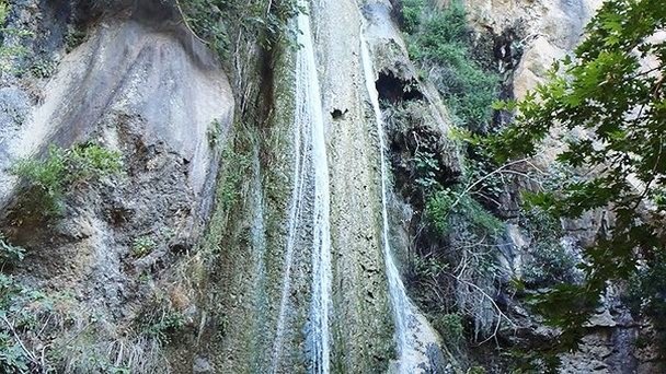 Водопад Милона
