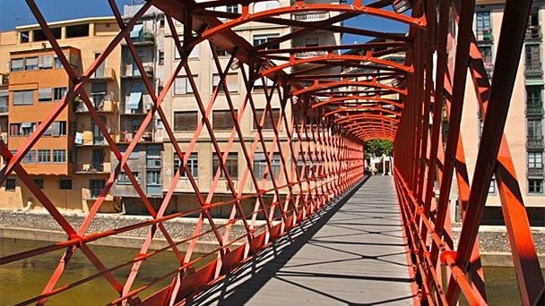Мост Густава Эйфеля через реку Оньяр