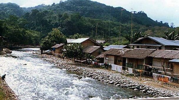 Деревня Букит Лаванг
